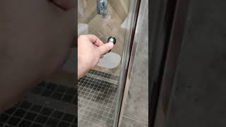 Душевая дверь из стекла, распашная.🚿Фурнитура для стекла с доставкой.