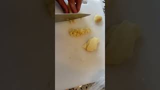 Slicing ginger