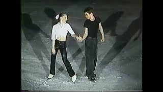 Tessa Virtue and Scott Moir "Grease" Ilderton Winter Club 2001