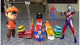 MENCARI MAINAN DAN MENEMUKAN HARTA KARUN MAINAN.. Tobot, Batman , Truck Oleng, Bus Tayo, Buldoser !!