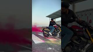 Alexa ke sath Holi 😍#trending #holicelebration #mt15 #bikelover