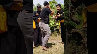 Gak Latihan tapi kok bisa pencak? #shwinongo #pshw #setiahati #shorts #psht #shortsvideo