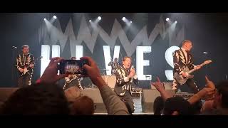 The Hives - 'Main Offender' clip (Dublin, April 2024)