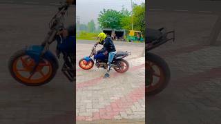 Bike 😱Pulsar 220#Stunt video#subscribe #karo #youtubevideo #👀viralshorts #please 🙏👀💯