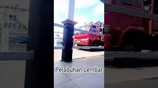 Truk, Motor, keluar dari kapal pelabuhan Lembar #shortvideo