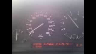 E34 BMW 525iA normal acceleration