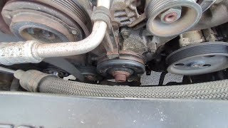 Jeep Grand Cherokee WJ 4.7 - Bad water pump bearing