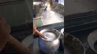 दुनिया की पहली खाने वाली लस्सी😱😱,कभी खाकर देखिए😋🤤|| Ghaziabad Famous Lassi || #shorts #famous #lassi