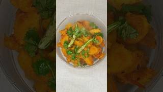 Aloo ki chatpati sabzi😋#food #indiancuisine #spicyfood #cooking #song #hindisong #music