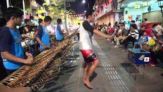 BANYU LANGIT / ANGKLUNG NEW BANESA  / PENGAMEN MALIOBORO YOGYA