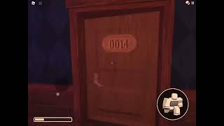 (FLASHING LIGHTS WARNING) Playing the horror game “doors” for the 2nd time