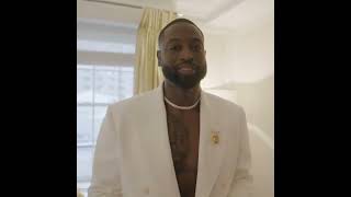 Raise your Hands if @dwyanewade and @gabunion's #MetGala appearance Genuinely Thrilled you!