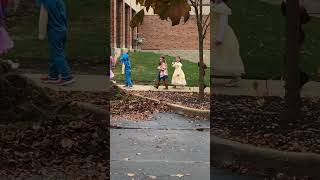 Reese/Belle Pre-k Halloween Parade