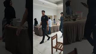 FARHAN HALIM BERSAMA TIMNAS VOLI SIAP BERANGKAT KE ASIAN GAMES HANGZHOU CHINA #SHORTS #VOLI #timVOLI