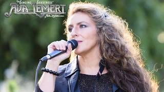 Ava Lemert LIVE from the Freeport Wine Country Inn