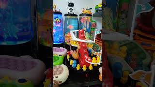 DUCKS/SANTA CLIMBING STAIRS #toys #jellyfish #fidget #viralvideo #trending #asmr #satisfying #shorts