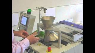 Audion Packaging Machines -AVM 200 IC   Plastic spoon