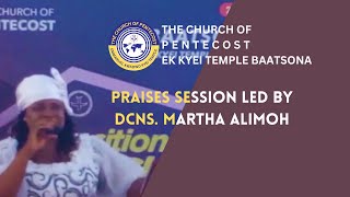 Praises led by Dcns Martha Alimoh