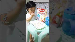 I eat healthy food (TIKTOK) - CERELAC NutriPuff