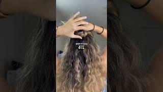 grwm🧚🏼‍♀️ #grwm #quickhairstyle #curlyhair #curlyhairstyles #autumnvibes #aesthetic #easyhairstyle