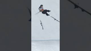 He loses his skis mid-air 🤯