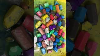 ASMR SIDEWALK CHALK SOAKING IN WATER “SINGING CHALK” 🎶