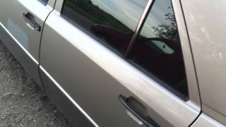 Door close sound - Opel Combo vs. Mercedes W124