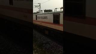 12891/Bangriposi - Bhubaneswar Intercity SF Express hooking with #wap7 #explore #indianrailways