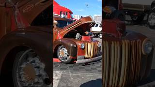 Cruising through SEMA #entertainment #automobile #sema #classic