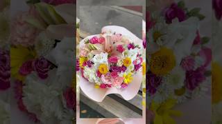 Mixed flower arrangement in a box 🌺 цветы в коробке