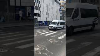 #grukw der #police #polizei #brussels auf #einsatzfahrt mit #blaulicht