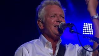 DON"T BELIEVE ANYMORE - ICEHOUSE LIVE AT THE PALMS CROWN MELBOURNE 30/1/15