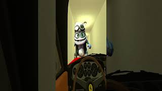 Crazy Frog Chase me in Liminal Hotel Gmod Nextbot