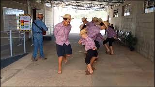 Cidade de Apiaí-SP, dança típica da região, alunos da D.E de Apiaí.