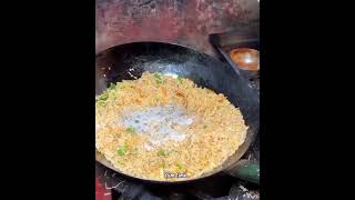 Chicken fried rice🥵🐣🍛 #chickenrecipe #foodblogger #friedchicken #chickendinner#5minutesrecipe#foodie