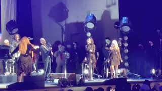 Edge of Seventeen  Stevie Nicks  Halloween 10-31-22  People in costume on stage