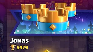 Clash Royale: Winning from an impossible situation