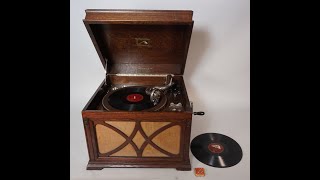 HMV Model 130 Grammophon Phonograph