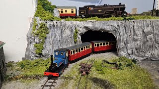 OO & OO9 Gauge Loft Model Railway Part 32 - Scenery