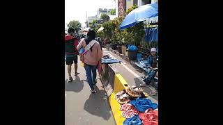 the view of the merchants at the entrance of the Asemka market#shorts #pinggirjalan #pasarasemka