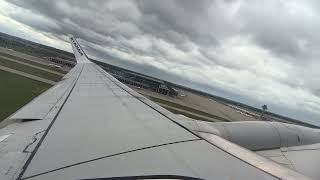 Ryanair Boeing 737 Berlin Taxi and Take Off