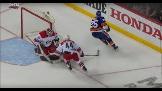 Should the Islanders kicked goal counted? Islanders vs Hurricanes Game 2