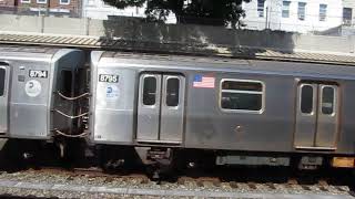 N train at Kings Highway