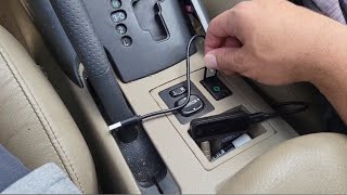 How to Use Auxiliary Port on Toyota RAV4