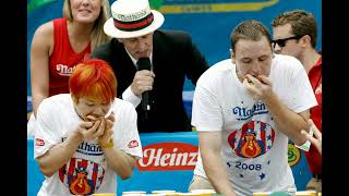 Joey Chestnut tops Takeru Kobayashi with new world record of 83 hot dogs