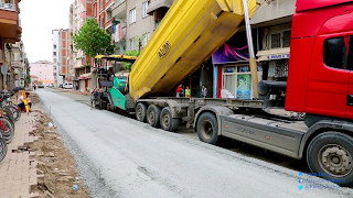 REŞADİYE CADDESİNDE SICAK ASFALT HAZIRLIĞI