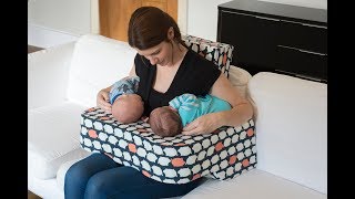 Twin Love Concierge reviews the Peanut and Piglet Breastfeeding pillow