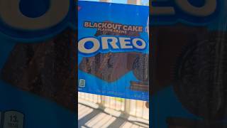 'New' Oreo 'Blackout Cake' 😋 #Oreo #Shorts #BlackoutCake #Cookies #Review