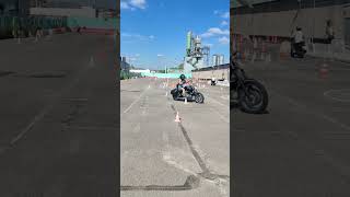 Змейка на BMW R1200