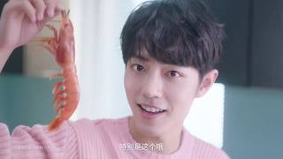 [Eng sub] HD Xiao Zhan shows you how to make a low calorie salad! 肖战为你做一盘鲜美的瘦身沙拉！